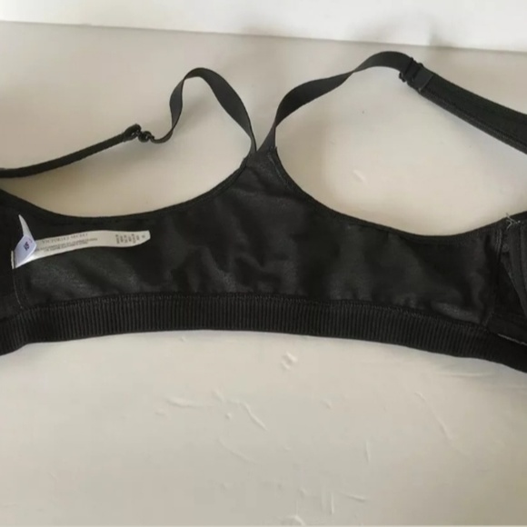 Victoria's secret VSX Heathered Sports Bra 32C - Picture 5 of 8